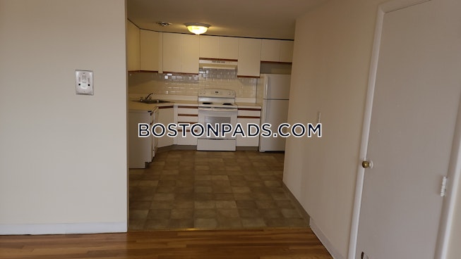 Watertown - $2,600+ /mo