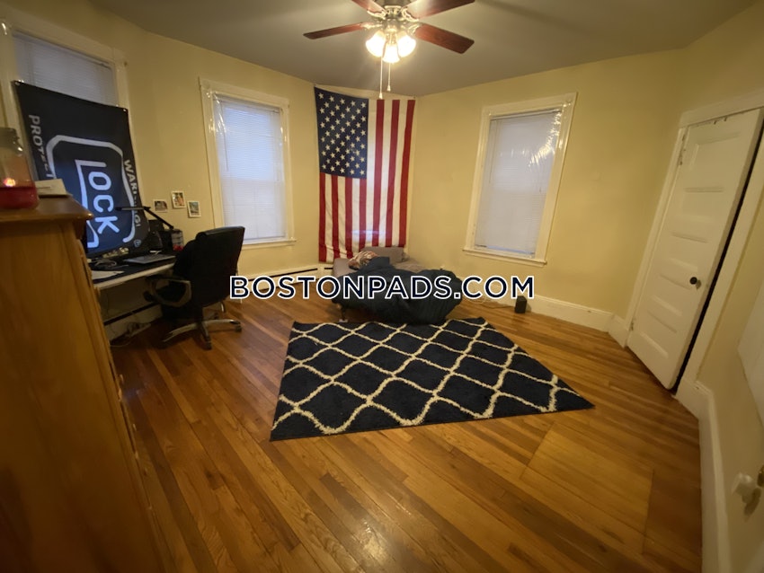 BOSTON - MISSION HILL - 4 Beds, 2 Baths - Image 42