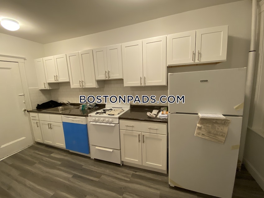 BOSTON - BRIGHTON- WASHINGTON ST./ ALLSTON ST. - 2 Beds, 1 Bath - Image 2