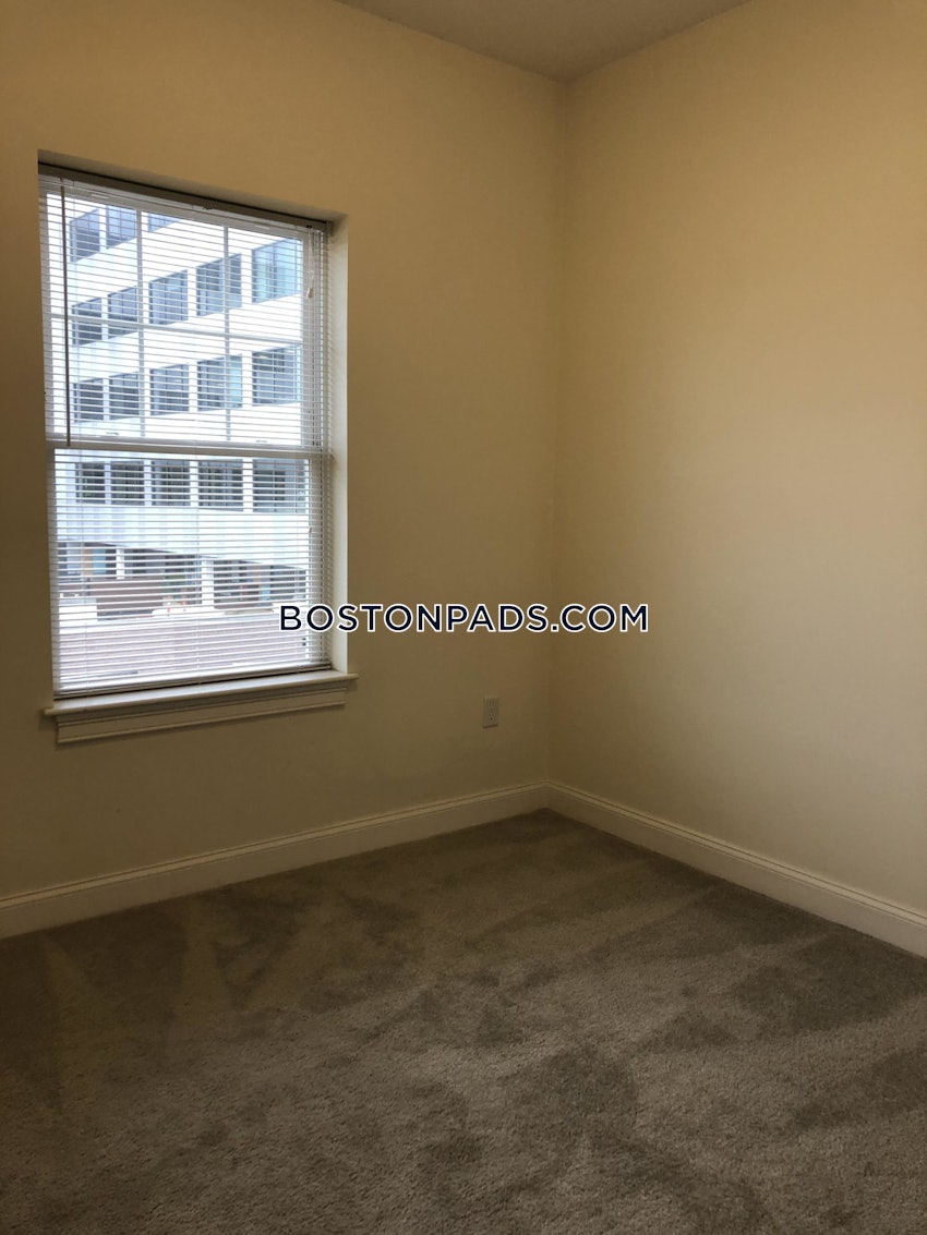 BOSTON - JAMAICA PLAIN - JACKSON SQUARE - 3 Beds, 2 Baths - Image 3