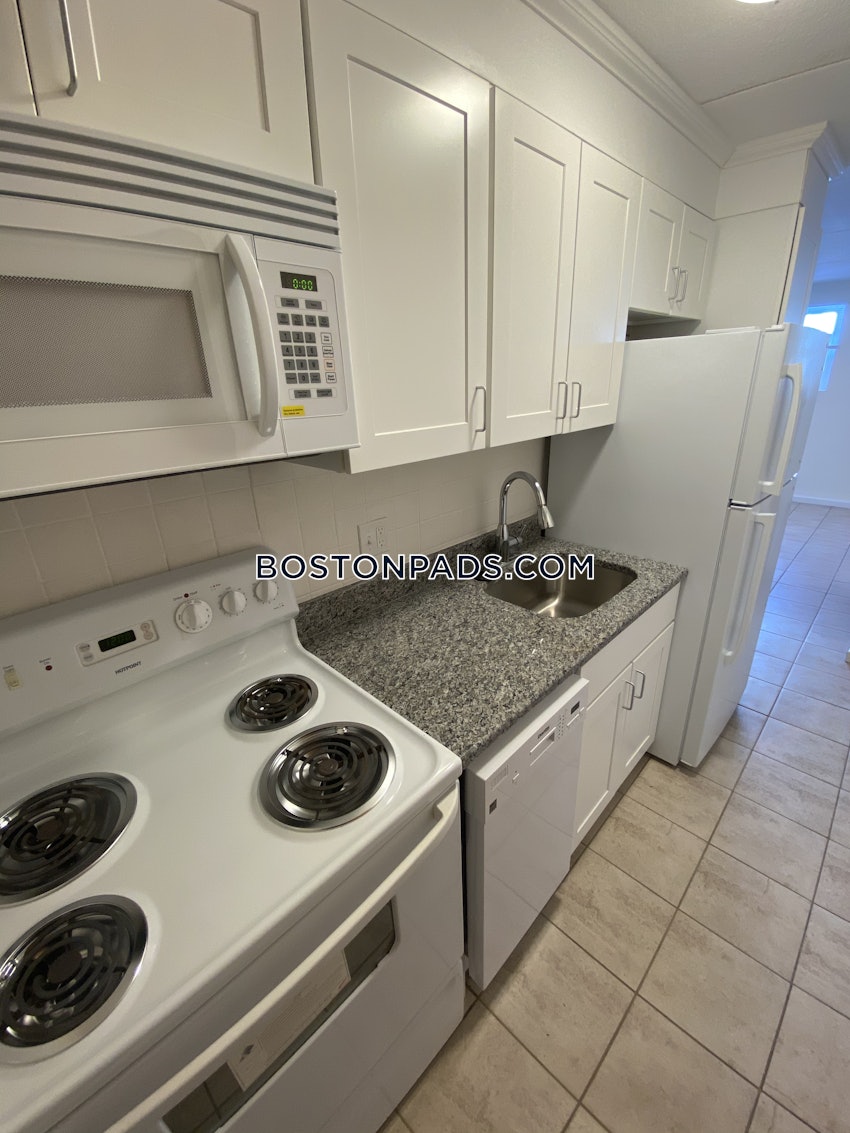 WOBURN - 1 Bed, 1 Bath - Image 9