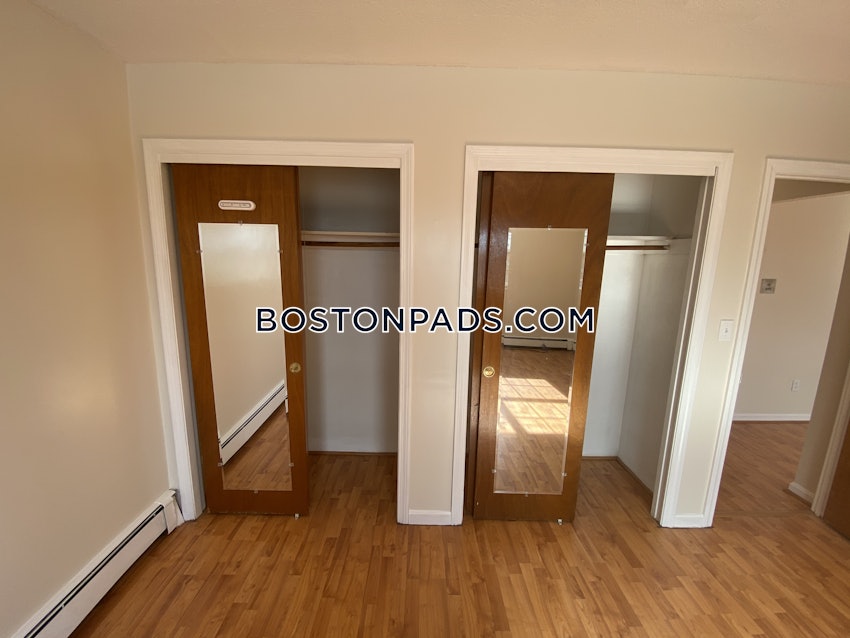 WOBURN - 2 Beds, 1 Bath - Image 11