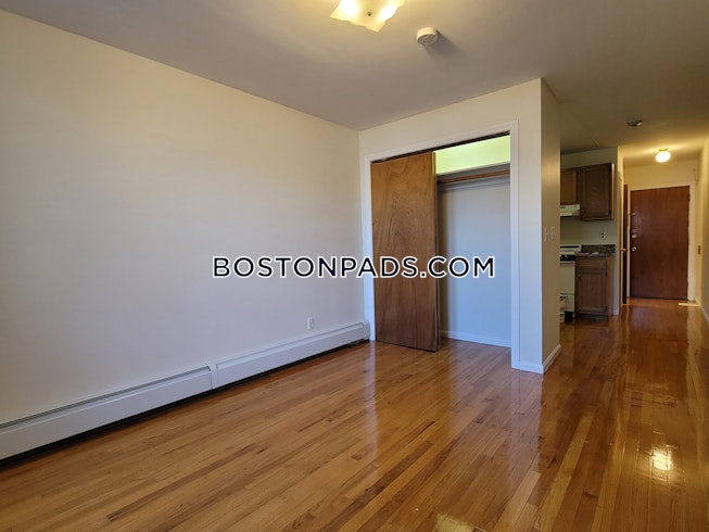 Roxbury Crossing - $2,050+ /mo