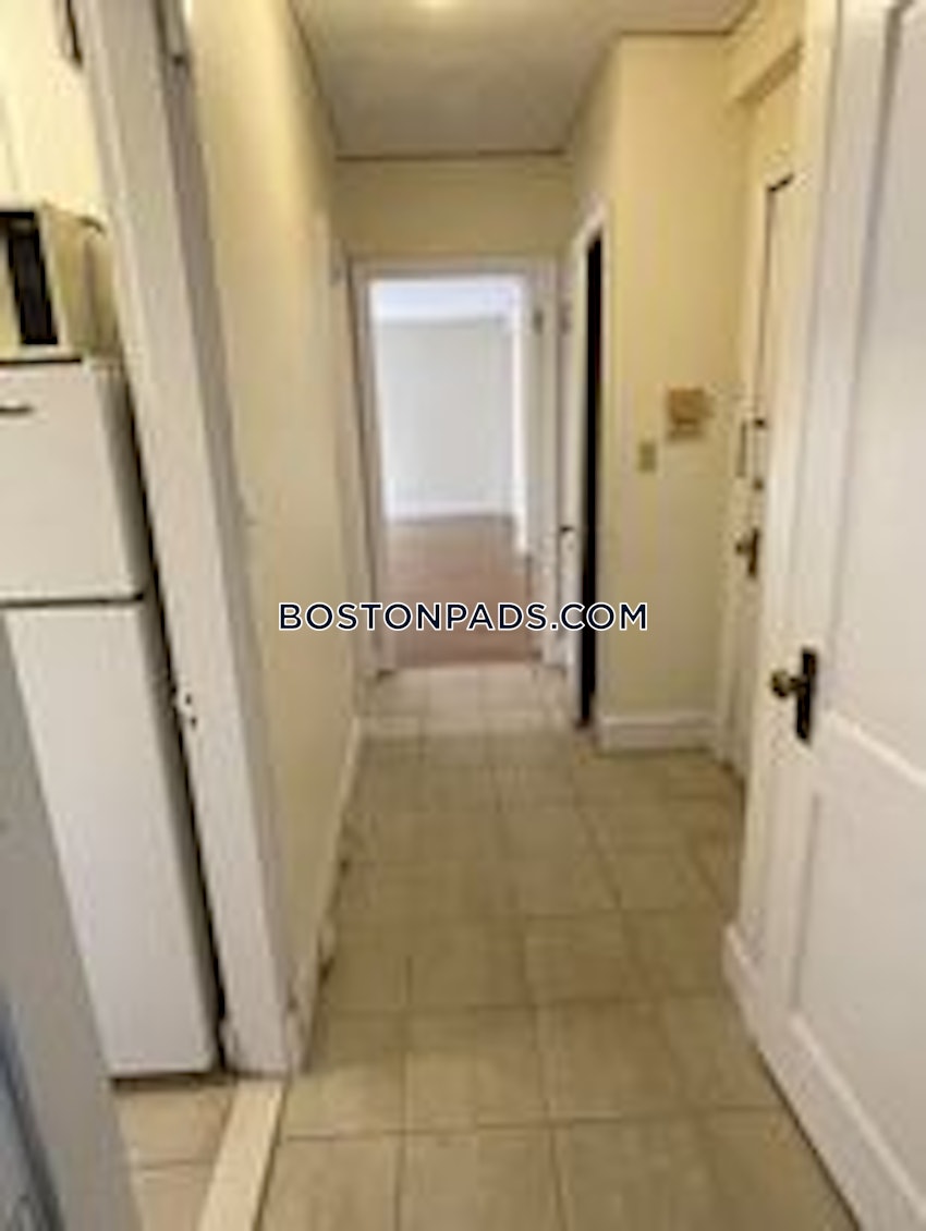 CAMBRIDGE - HARVARD SQUARE - 1 Bed, 1 Bath - Image 9