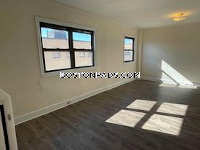 CAMBRIDGE - HARVARD SQUARE - 1 Bed, 1 Bath - Image 6