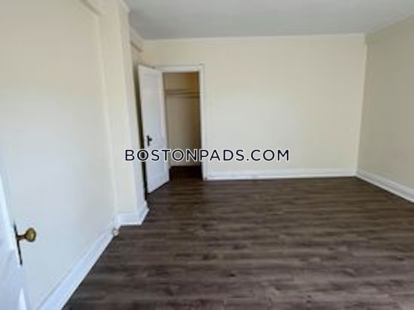 CAMBRIDGE - HARVARD SQUARE - 1 Bed, 1 Bath - Image 5