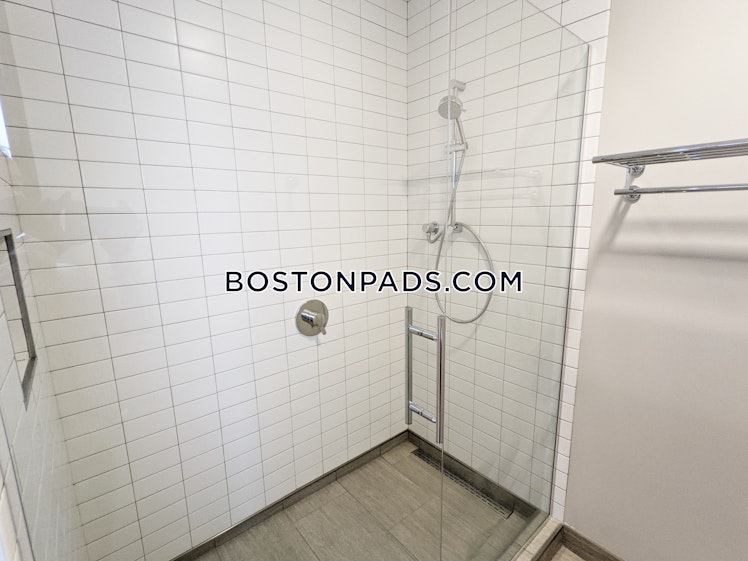 Mount Auburn St., Cambridge