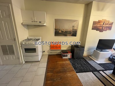 North End 2 Beds 1 Bath Boston - $3,500 No Fee