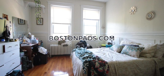 Brookline - $4,800+ /mo