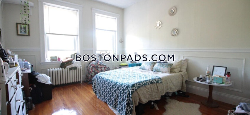 Brookline - $4,800+ /month