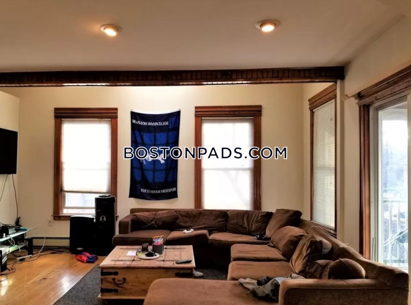 Brookline - $7,900+ /month