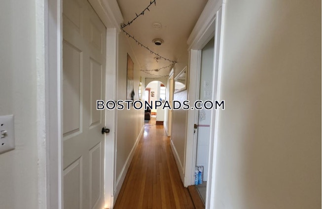 Brookline - $7,900+ /mo