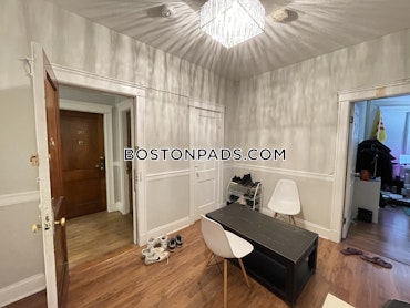 Boston - 2 Beds, 1 Baths