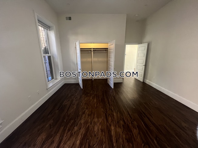 Boston - $5,700+ /mo