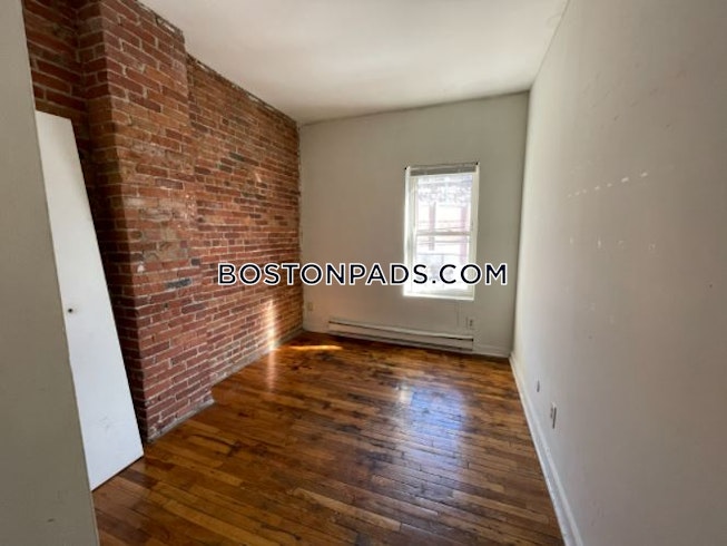 Boston - $3,145+ /mo