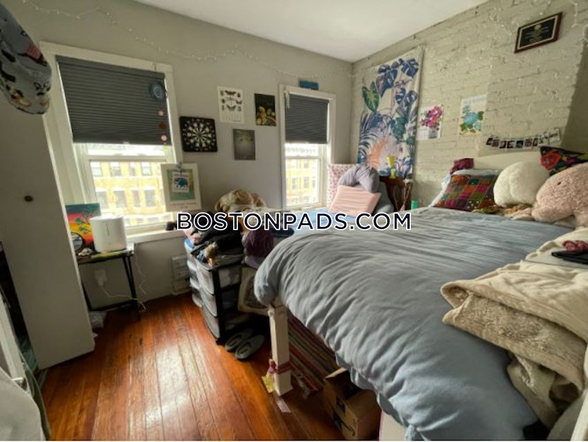 BOSTON - MISSION HILL - 2 Beds, 1 Bath - Image 5