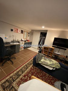 Allston 6 Beds 2 Baths Boston - $6,000 No Fee