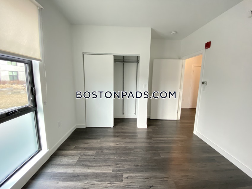 BOSTON - CHARLESTOWN - 3 Beds, 2 Baths - Image 7