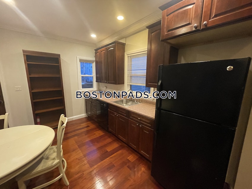 BOSTON - DORCHESTER - NEPONSET - 4 Beds, 2 Baths - Image 23