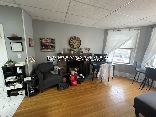 Boston - $3,150+ /mo