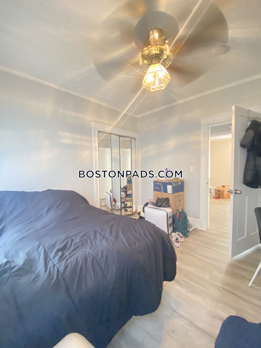 MEDFORD - TUFTS - 4 Beds, 2 Baths - Image 2