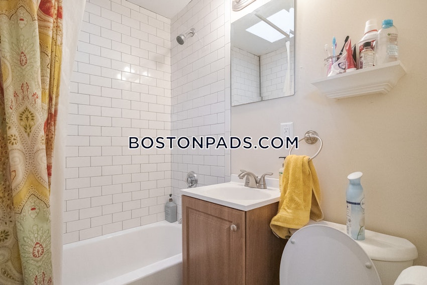 BOSTON - EAST BOSTON - MAVERICK - 3 Beds, 1 Bath - Image 7