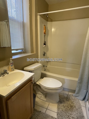 Boston - 2 Beds, 1 Baths