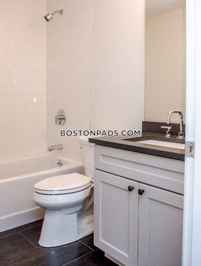 Boston - $3,900+ /mo