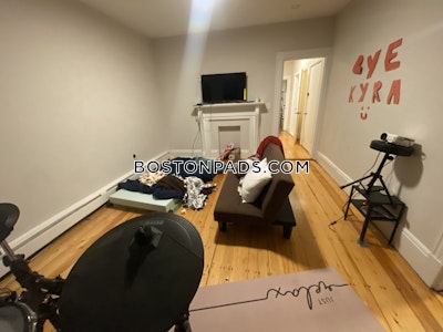 Mission Hill 3 Beds 1 Bath Boston - $5,150 No Fee