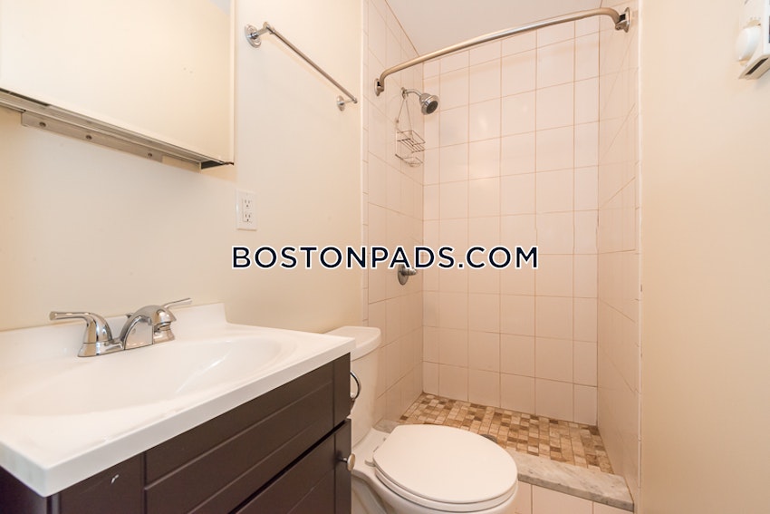 BOSTON - BRIGHTON - OAK SQUARE - 4 Beds, 2 Baths - Image 15