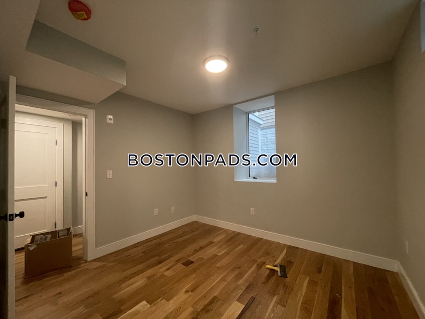 Boston - $6,200+ /month