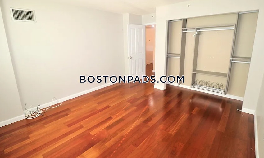 CAMBRIDGE - LECHMERE - 1 Bed, 1 Bath - Image 10