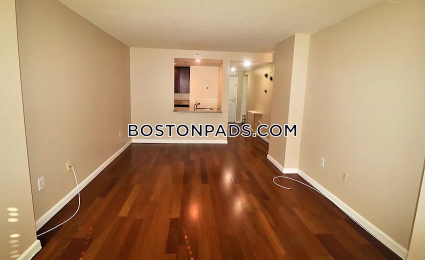 CAMBRIDGE - LECHMERE - 1 Bed, 1 Bath - Image 3