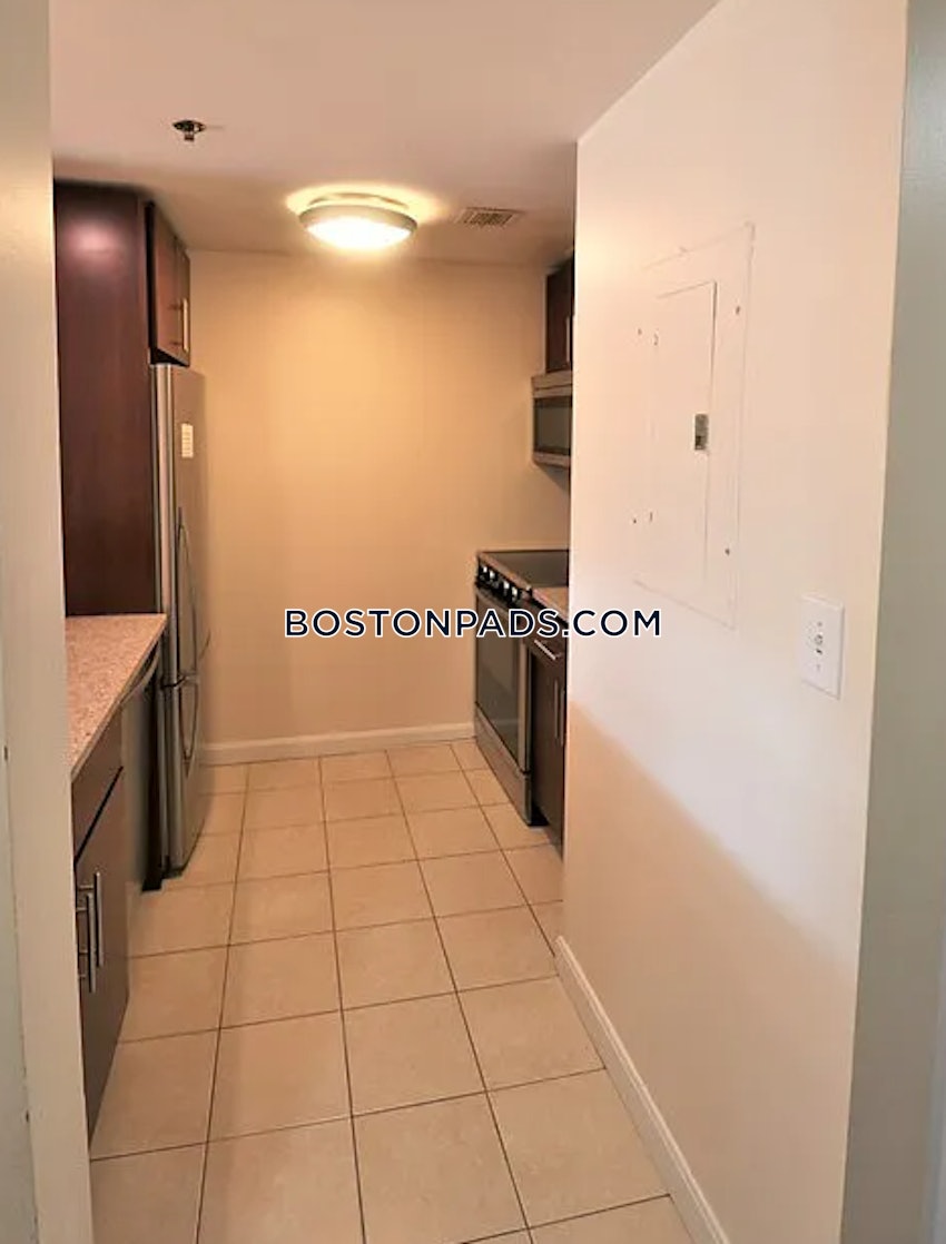 CAMBRIDGE - LECHMERE - 1 Bed, 1 Bath - Image 6