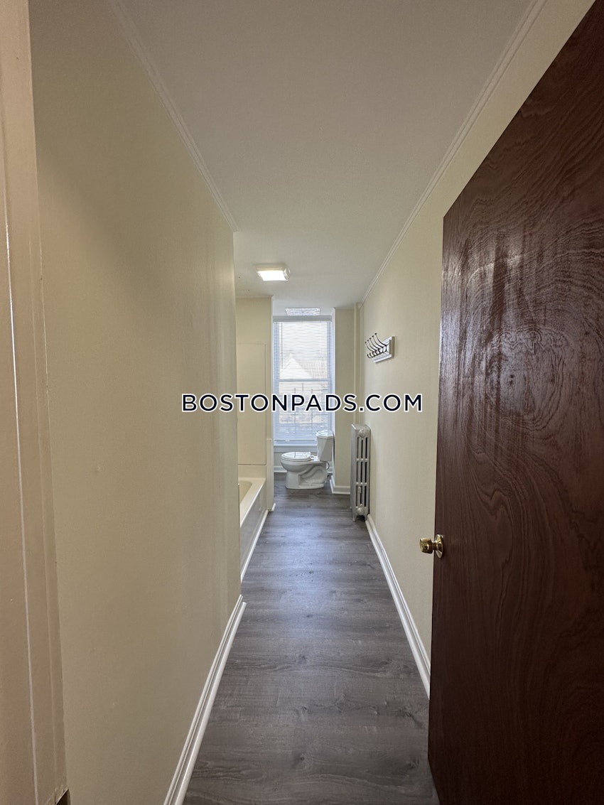 BOSTON - ALLSTON - 3 Beds, 2 Baths - Image 5