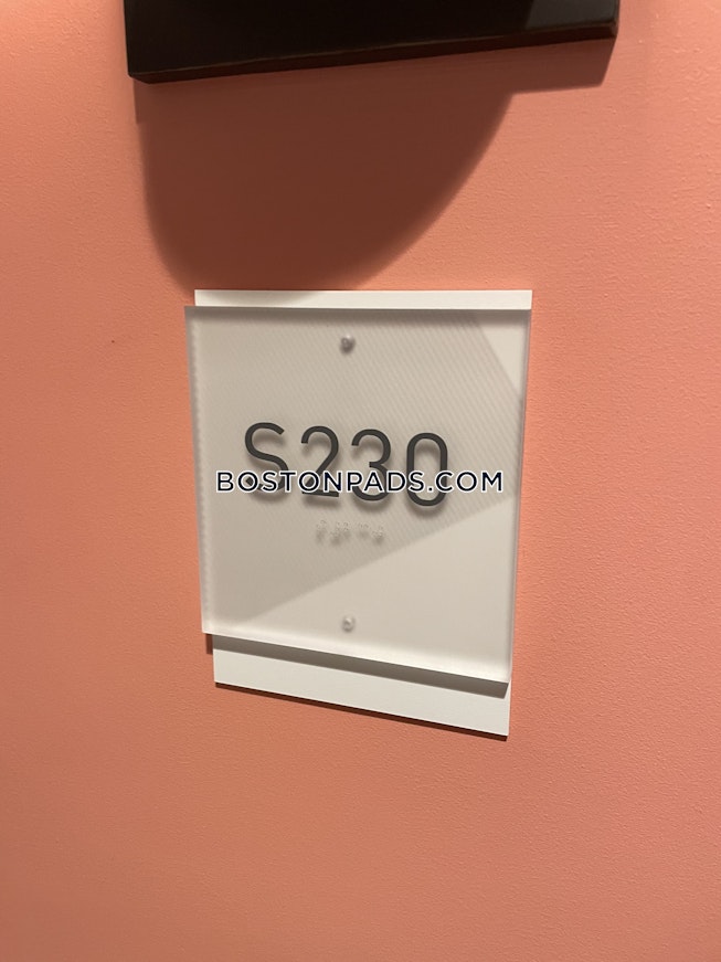 Boston - $4,711+ /mo