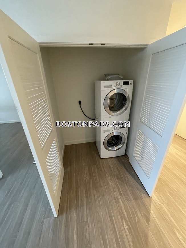 Boston - $4,711+ /mo