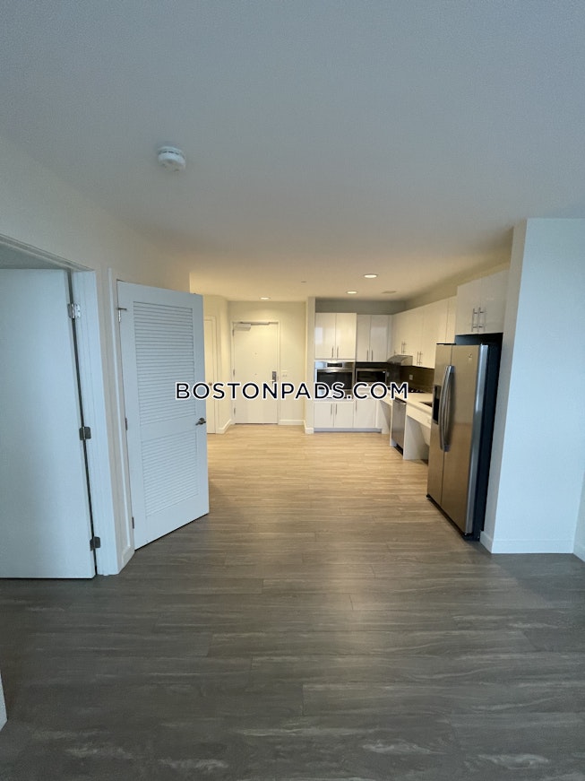 Boston - $4,009+ /mo