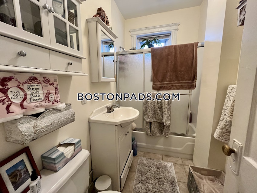 BOSTON - ALLSTON - 2 Beds, 1 Bath - Image 6