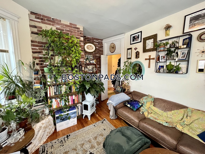 BOSTON - ALLSTON - 2 Beds, 1 Bath - Image 3