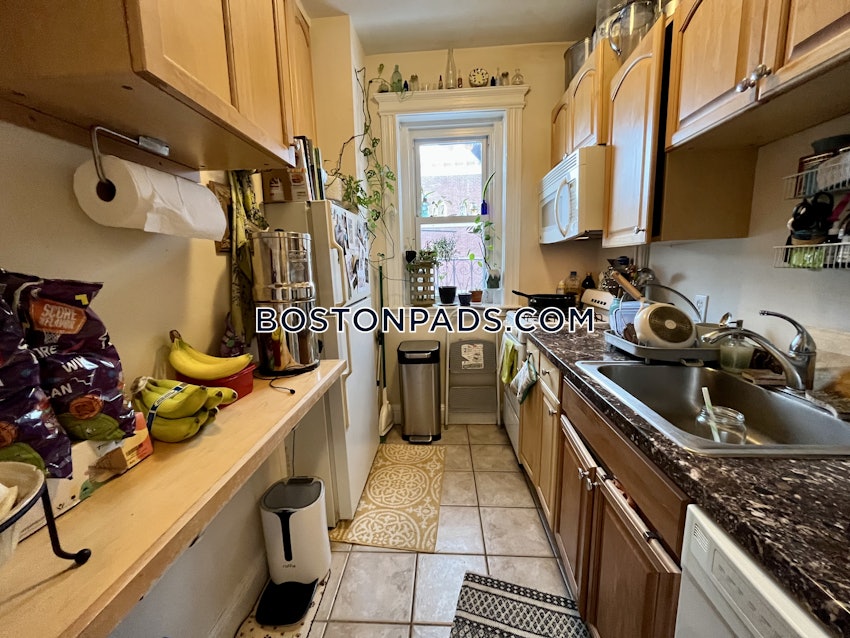 BOSTON - ALLSTON - 2 Beds, 1 Bath - Image 1