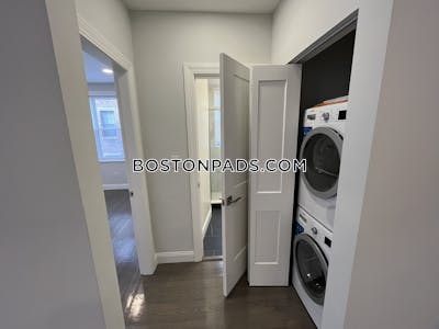 Fenway/kenmore Charming 1 bed 1 bath available April on Park Dr. Fenway! Boston - $3,100