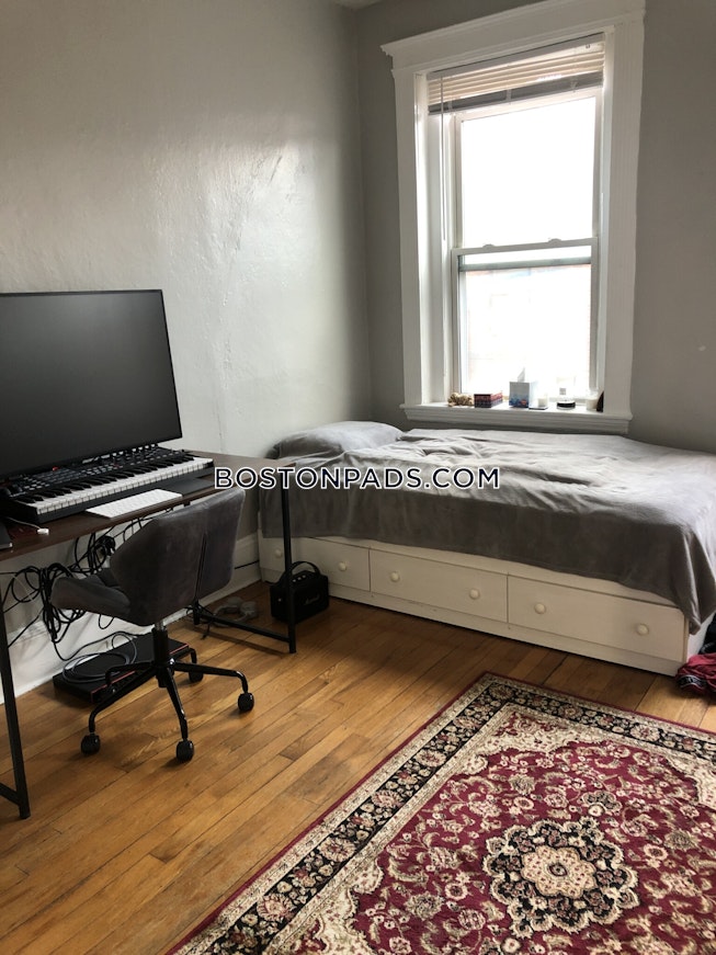 Boston - $3,150+ /mo