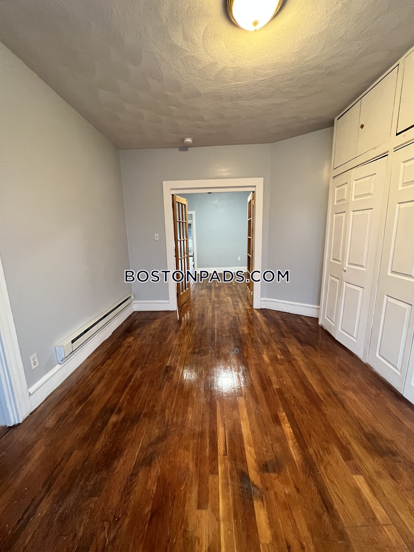 BOSTON - EAST BOSTON - BREMEN ST. PARK/AIRPORT STATION - 2 Beds, 2 Baths - Image 9