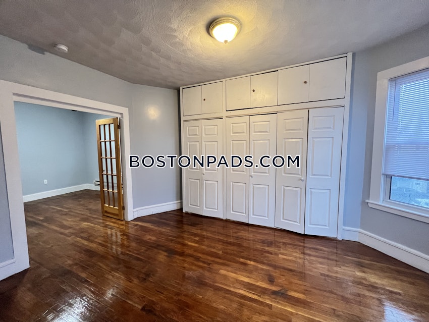 BOSTON - EAST BOSTON - BREMEN ST. PARK/AIRPORT STATION - 2 Beds, 2 Baths - Image 3