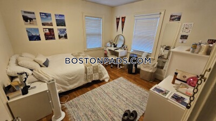 BOSTON - BRIGHTON - BOSTON COLLEGE - 6 Beds, 3 Baths - Image 5