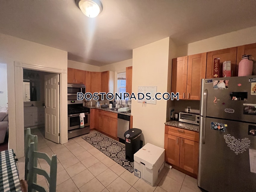 BOSTON - EAST BOSTON - BREMEN ST. PARK/AIRPORT STATION - 3 Beds, 1 Bath - Image 3