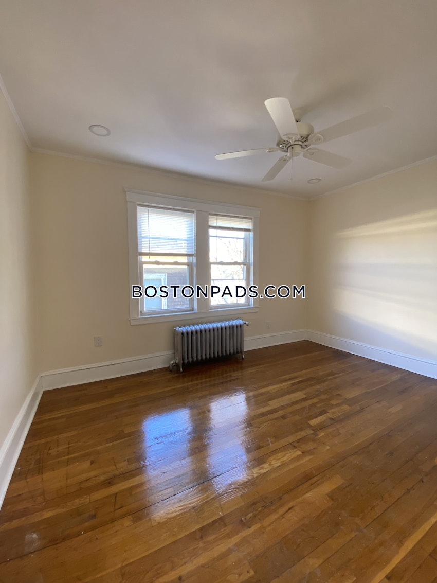 BOSTON - ROSLINDALE - 4 Beds, 1 Bath - Image 10