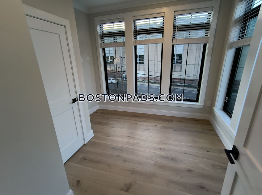 Boston - $3,875+ /month