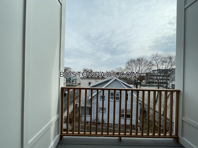 Boston - $3,875+ /mo